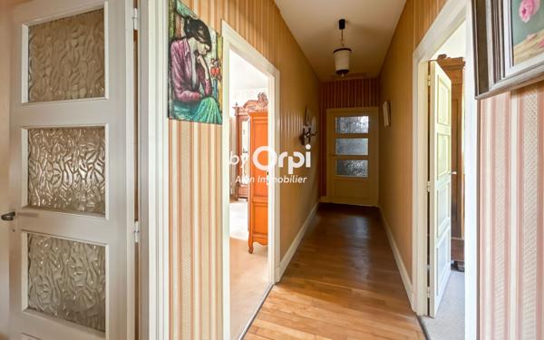 Maison à vendre    4 pièces •  Montluçon