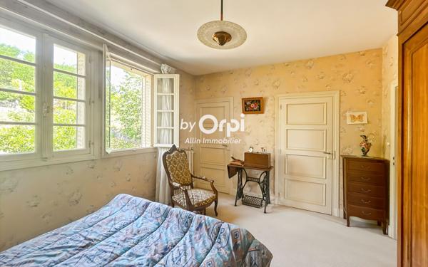 Maison à vendre    4 pièces •  Montluçon