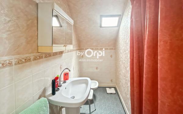 Maison à vendre    4 pièces •  Montluçon