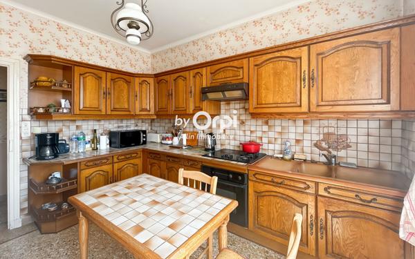 Maison à vendre    4 pièces •  Montluçon