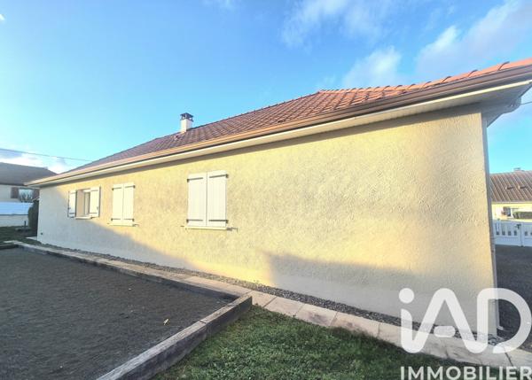 Maison à vendre 4 pièces 91 m² Saint-Pantaléon-de-Larche