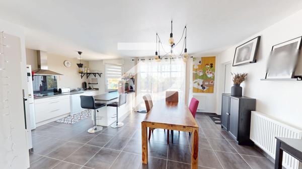 CHASSENEUIL DU POITOU - PLAIN-PIED - 3 CHAMBRES - RECENTE