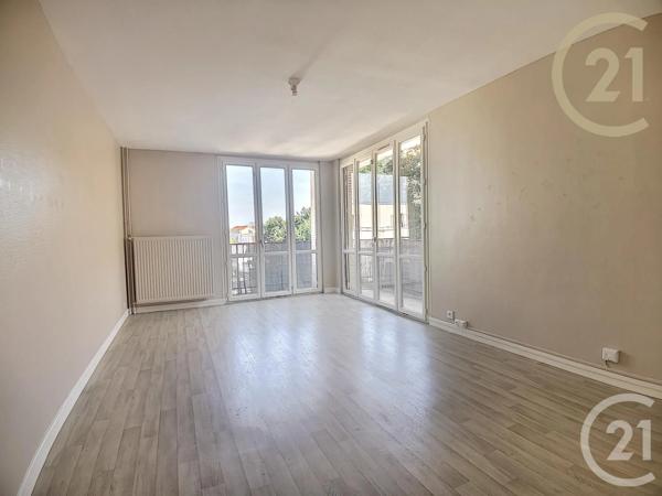 Appartement F3 à vendre  3 pièces - 64,40 m 2   TROYES  - 10