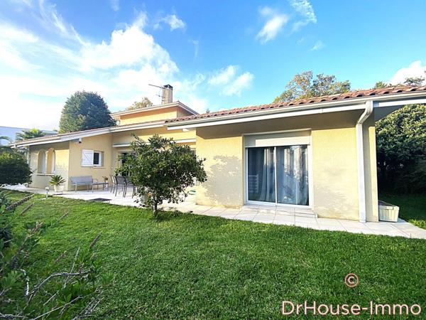 Maison à vendre 5 pièces de 187 m²