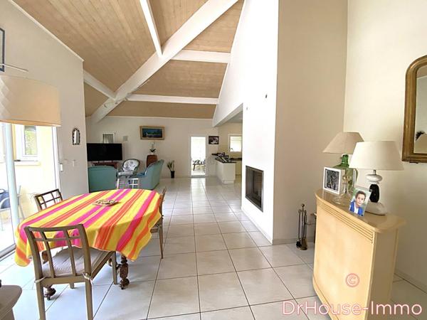 Maison à vendre 5 pièces de 187 m²