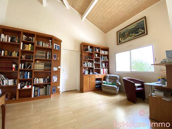 Maison à vendre 5 pièces de 187 m²