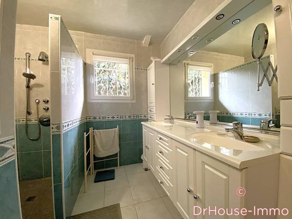 Maison à vendre 5 pièces de 187 m²