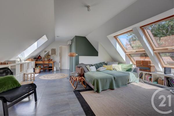 Maison à vendre  10 pièces - 203,75 m2 LIMONEST - 69