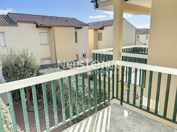 FRONTIGNAN-PLAGE, APPARTEMENT T2 DE 31 M2 ET PARKING DANS UNE RESIDENCE AVEC PISCINE EN BORD DE PLAGE ET PARKING PRIVE A VENDRE