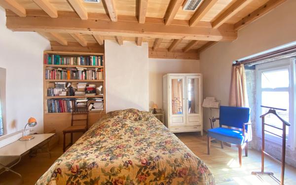 Maison à vendre    4 pièces •  Montpezat-de-Quercy