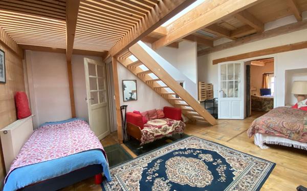 Maison à vendre    4 pièces •  Montpezat-de-Quercy