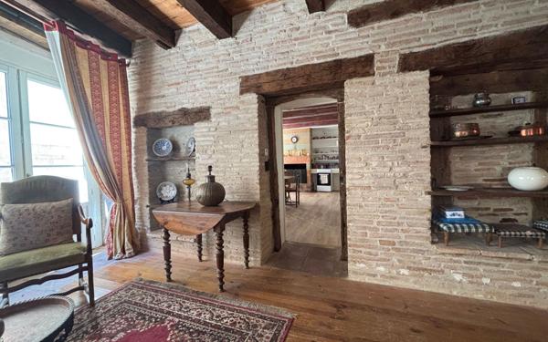 Maison à vendre    4 pièces •  Montpezat-de-Quercy