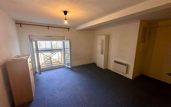 Appartement à vendre    2 pièces • 22 m2 Talence