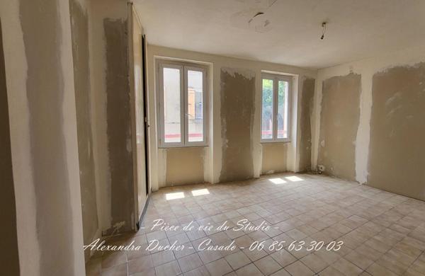 Maison de Village à rénover avec 3 logements