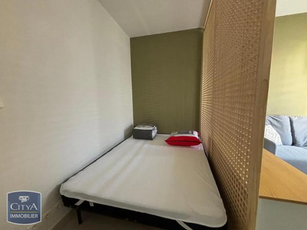 Appartement à louer 1 pièce 21.34m² Niort (79000)