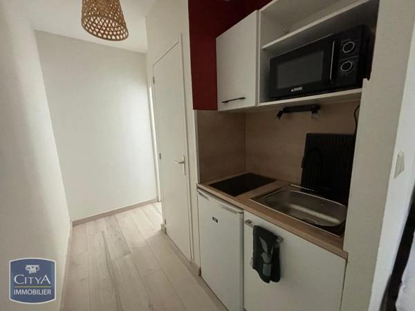 Appartement à louer 1 pièce 21.34m² Niort (79000)