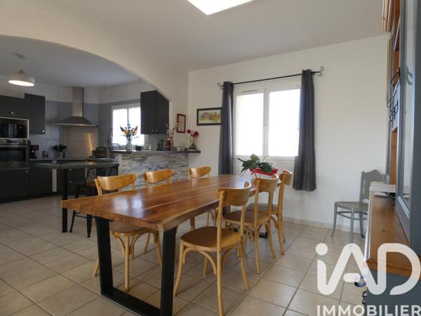 Maison à vendre 5 pièces 108 m² Saint-Nazaire-d'Aude
