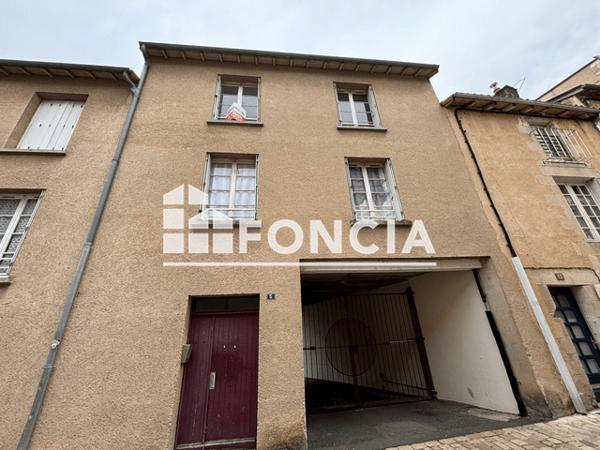 Location Studio meublé 24.54 m² - 5/9 RUE DU PIGEON BLANC Poitiers 86000