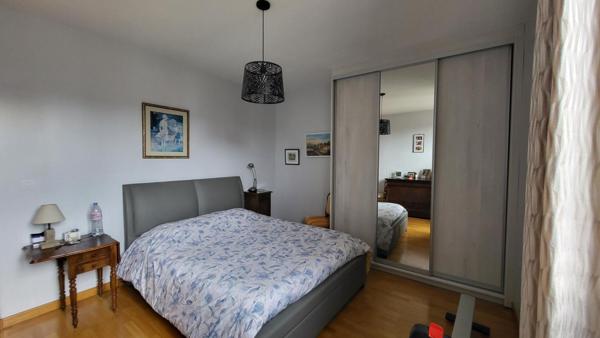 MAGNIFIQUE DUPLEX HYPER CENTRE AVEC 2 PARKINGS