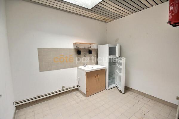 Location
                Local d'activité88,05 m² - 6 Pièces -
                    CHATILLON (92320)