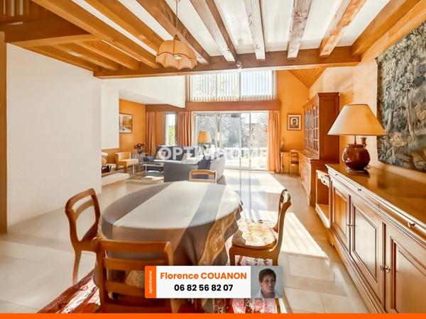 5KM DOURDAN, A10 à 2km, PARIS 45 MN. Maison d’architecte 188,72 m², 3 chambres, garage indépendant. Village animé, au calme, volumes, luminosité.