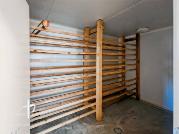 À VENDRE Bâtiment agricole + 2.96 ha de terrain