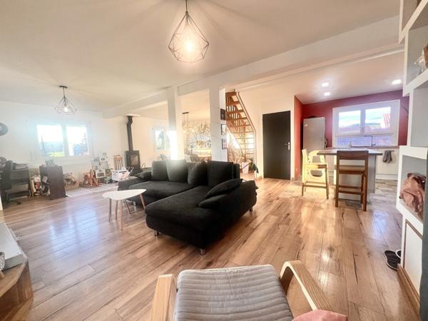 Jolie maison de 112 m2 rénovée en 2021 à CHAUX