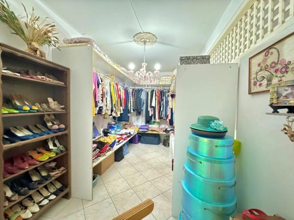 EN EXCLUSIVITÉ – VILLA DE CARACTÈRE AVEC VUE PANORAMIQUE – SAINT-FRANÇOIS