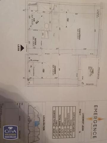 Appartement à louer 2 pièces 41.09m² Valenciennes (59300)