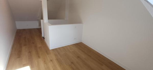 Maison 3 chambres 78 m² , Entièrement rénovée. Centre de Durtal