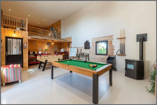 Un refuge élégant pour vivre… et accueillir