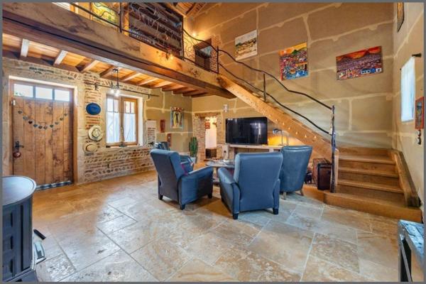 Un refuge élégant pour vivre… et accueillir