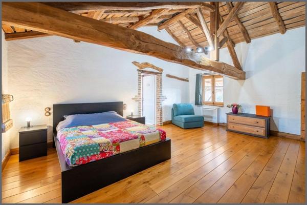 Un refuge élégant pour vivre… et accueillir