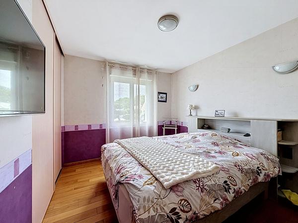 Maison Chateau Gontier Sur Mayenne 6 pièce(s) 180.90 m2