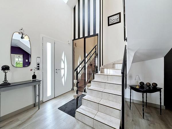 Maison Chateau Gontier Sur Mayenne 6 pièce(s) 180.90 m2