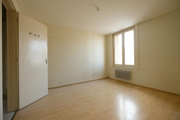 EPINAL GARE - 2 pièces ++ Stationnement privatif - Ascenseur