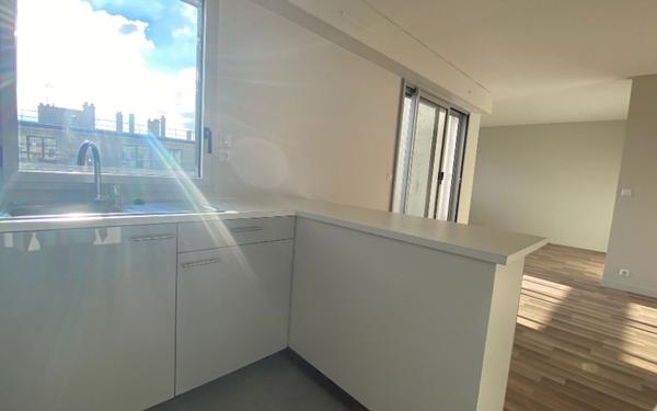 Appartement à louer    2 pièces •  La Varenne - Saint-Maur-des-Fossés