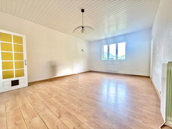 A VENDRE : APPARTEMENT T3 EN RDC AVEC UN JARDIN + CAVE + ABRI JARDIN