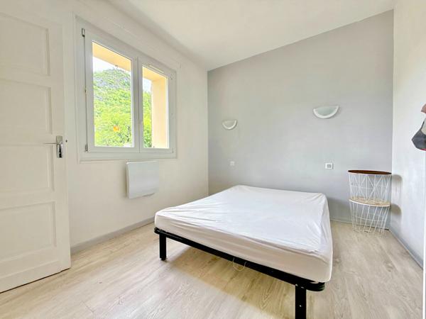 A VENDRE : APPARTEMENT T3 EN RDC AVEC UN JARDIN + CAVE + ABRI JARDIN