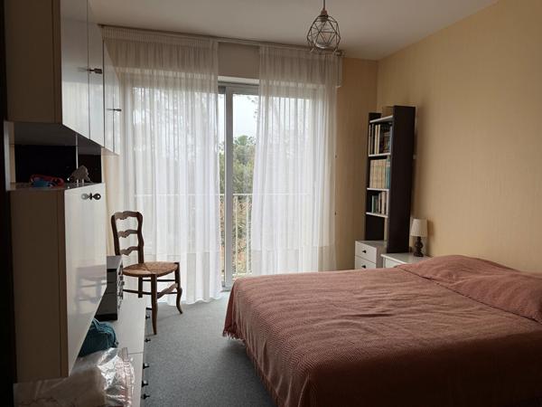 Vente
                Appartement113 m² - 4 Pièces -
                    ROYAN (17200)