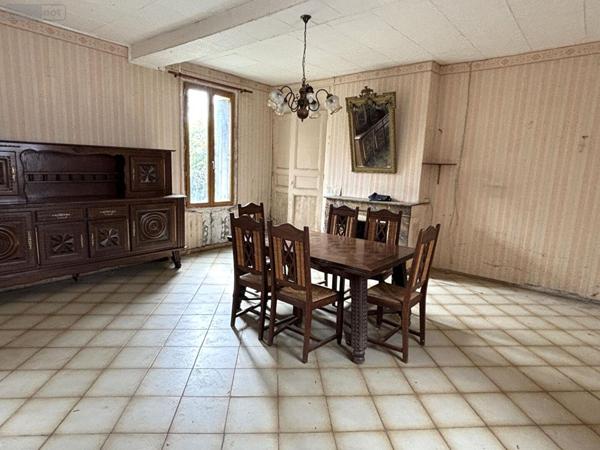 Maison à vendre à Montreuil-Bellay dans le Maine-et-Loire (49260), ref : 2018246