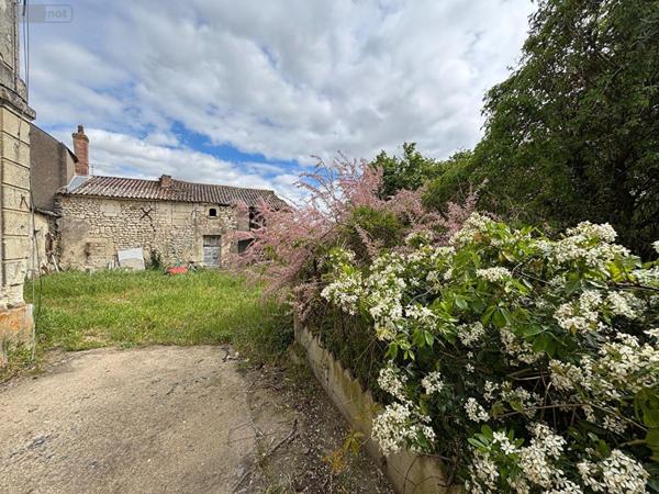 Maison à vendre à Montreuil-Bellay dans le Maine-et-Loire (49260), ref : 2018246