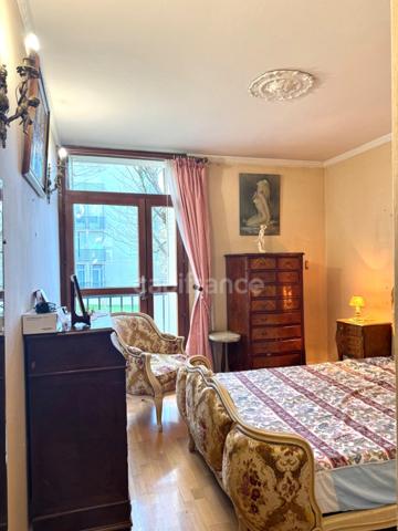 Appartement à vendre, 5 pièces, de 86 m² pour une famille qui aime l'espace ou pour un bel investissement locatif