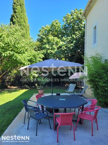 Belle maison de caractère de 227 m² environ avec piscine lagon et grand jardin