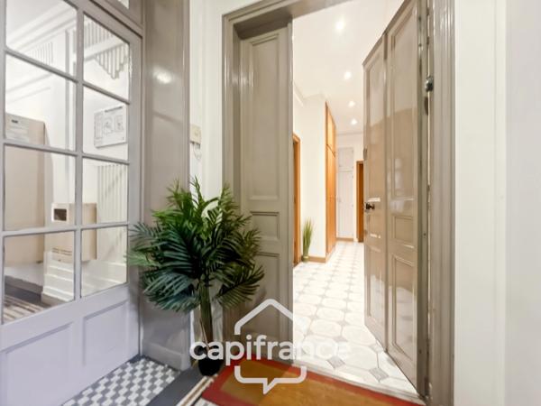 Appartement à vendre 3 pièces VINCENNES (94), idéalement placé, à 50 mètres du Métro Bérault
