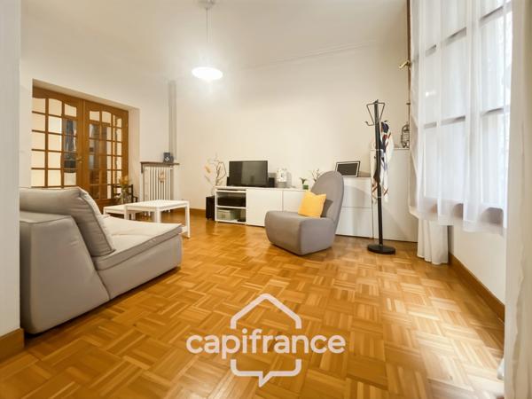 Appartement à vendre 3 pièces VINCENNES (94), idéalement placé, à 50 mètres du Métro Bérault