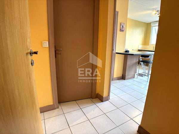 Studio à vendre - BLOIS - VENDU LIBRE, RENOVE, PARKING PRIVE, 5 MIN A PIED DU CENTRE-VILLE,