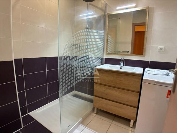 Studio à vendre - BLOIS - VENDU LIBRE, RENOVE, PARKING PRIVE, 5 MIN A PIED DU CENTRE-VILLE,