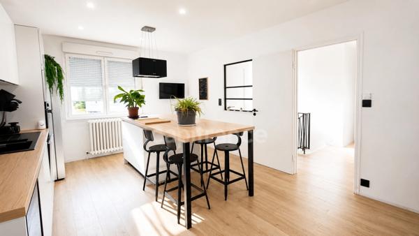 Maison à vendre 5 pièces LOUVERNE (53)