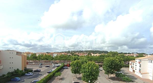 Spacieux T2 lumineux avec terrasse au 4è avec ascenseur.